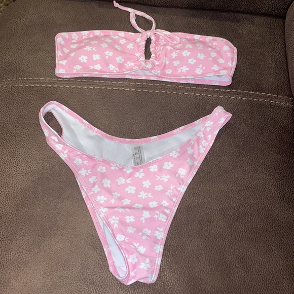 Bikini never worn✅ - Picture 3 of 6